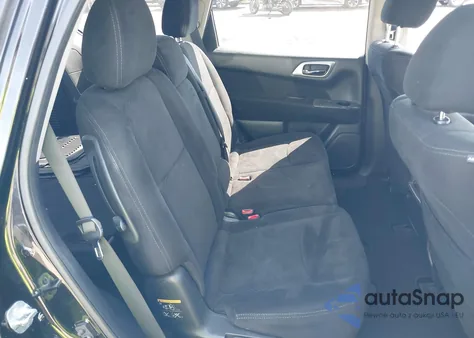 2014 Nissan Pathfinder Sv z USA, uszkodzony, nr VIN 5N1AR2MM2EC667527